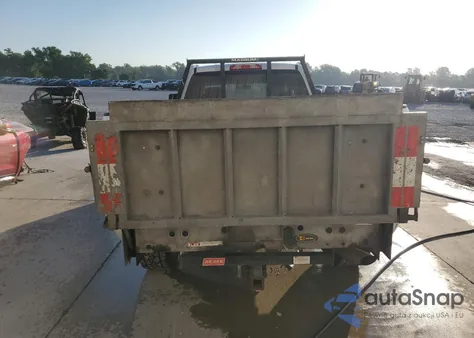 2018 Chevrolet Silverado C2500 Heavy Duty z USA, uszkodzony, nr VIN 1GC2CUEG7JZ233724